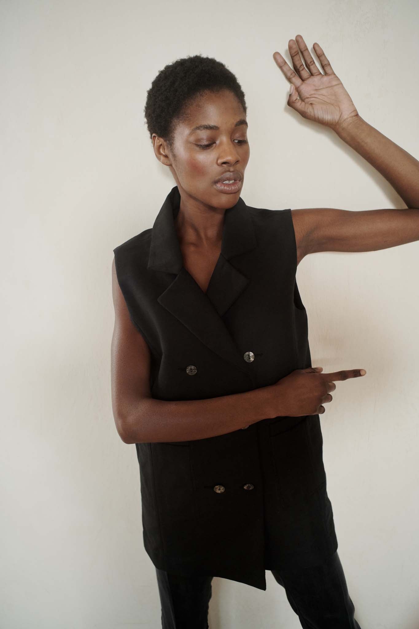 ASCHE WAISTCOAT | noir | organic