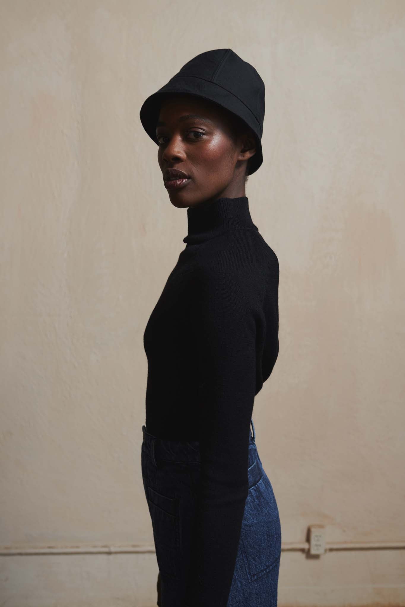 PLAUSO Bonnet Hiver Mixte Adulte Noir - Trou Pour Lunettes, Réfléchissant, Coupe-Vent