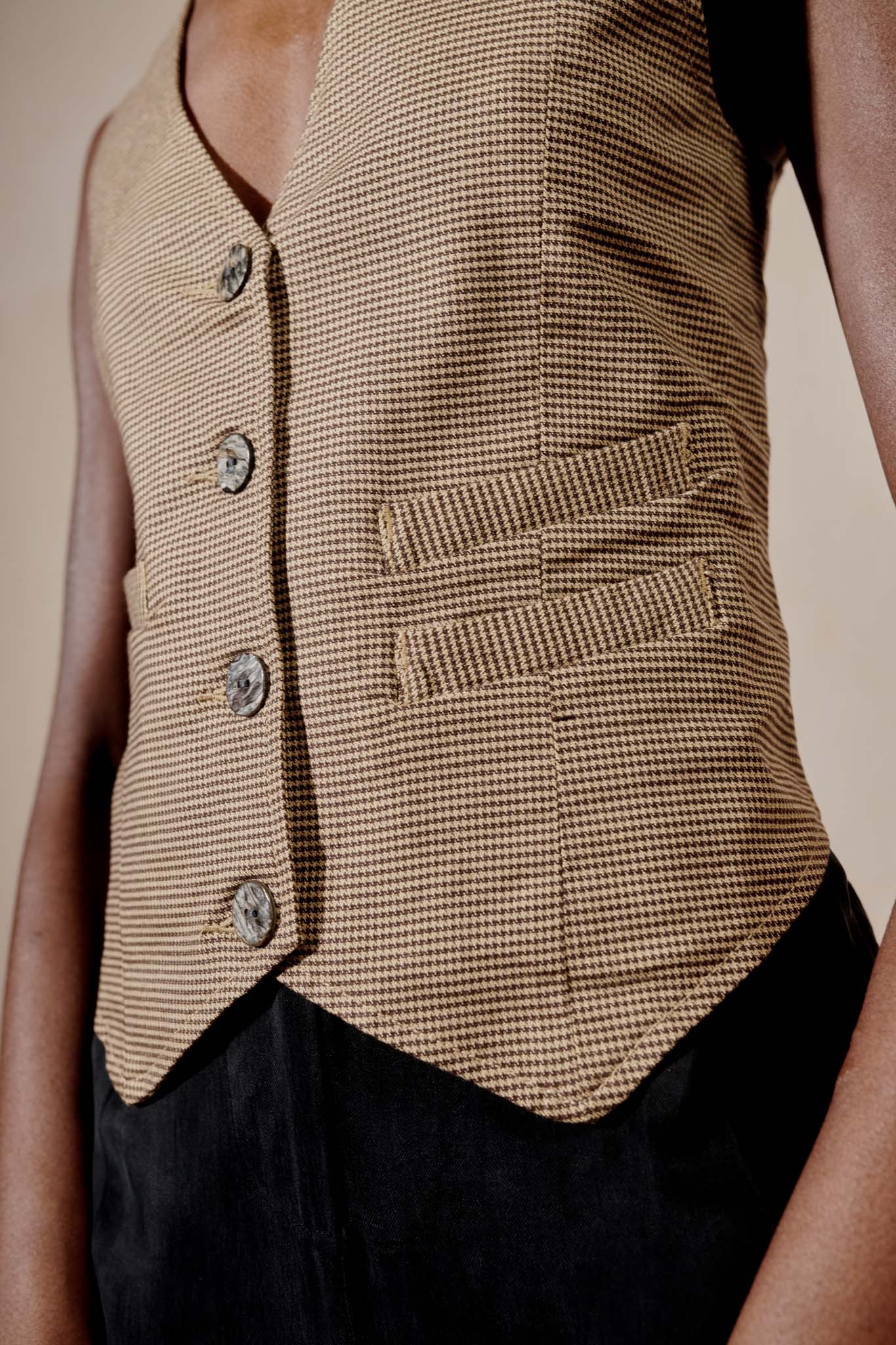 FARRA VEST | houndstooth