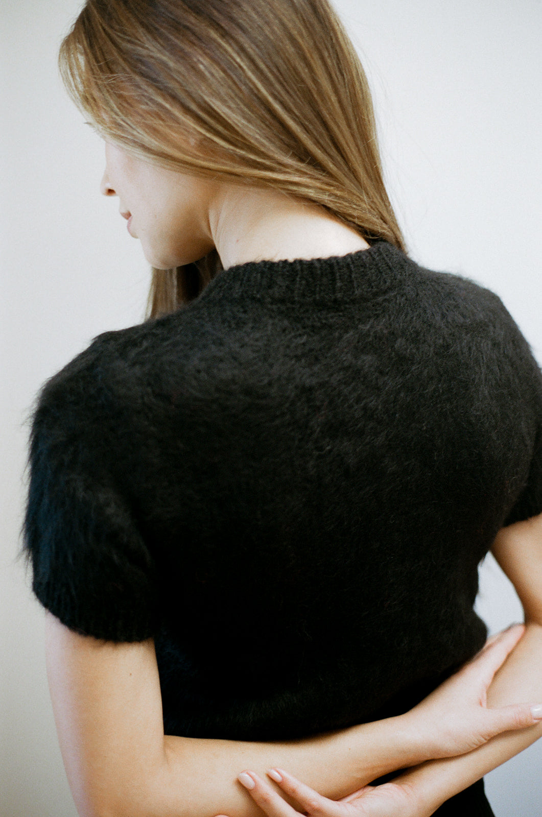 SHORT SLEEVE CARDI | noir