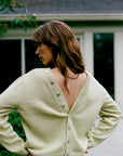 BUTTON CARDI | pear | organic