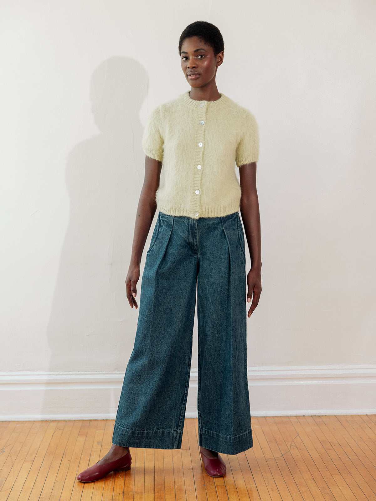 SHORT SLEEVE CARDI | pear