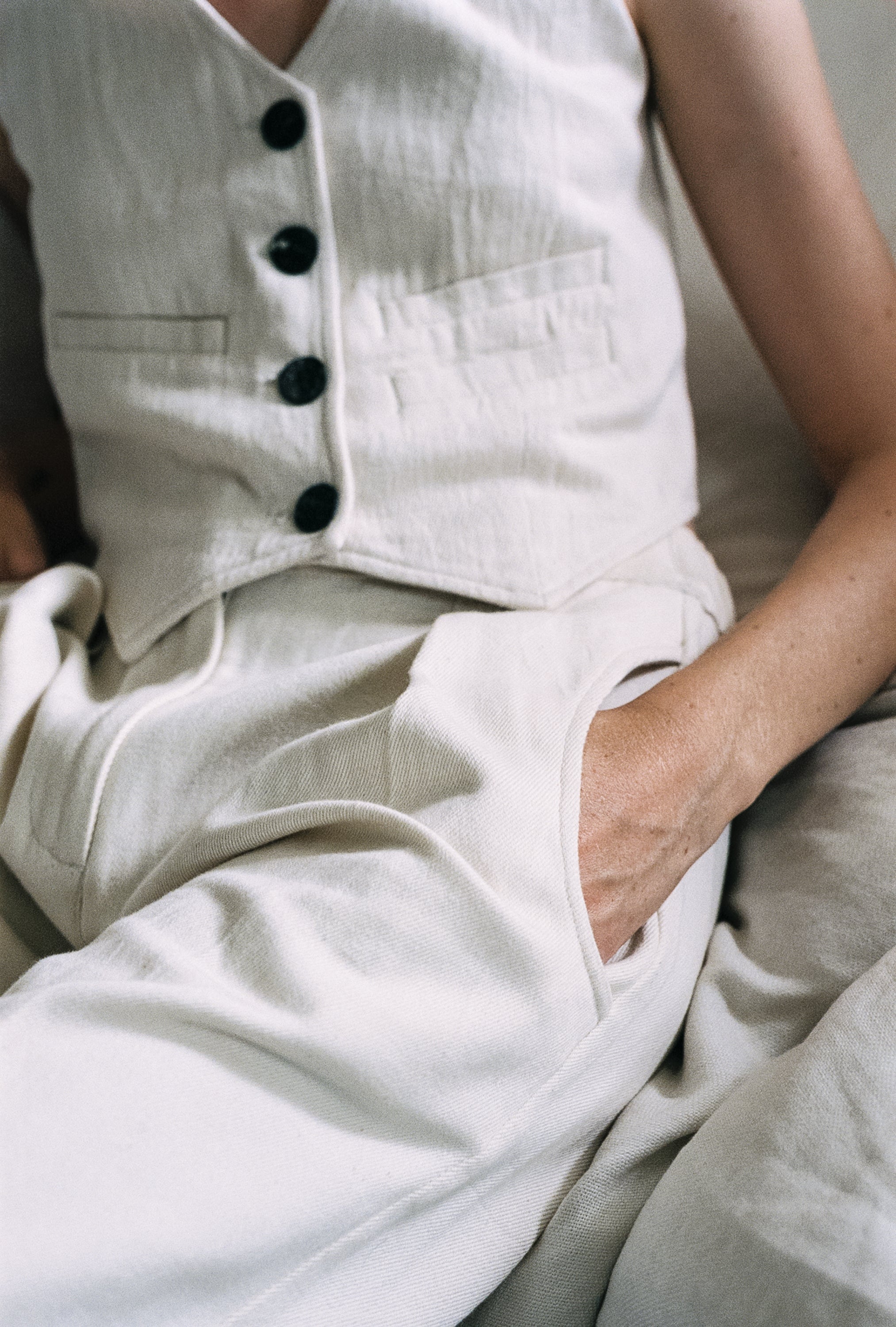 SLOANE TROUSER | bone denim | organic
