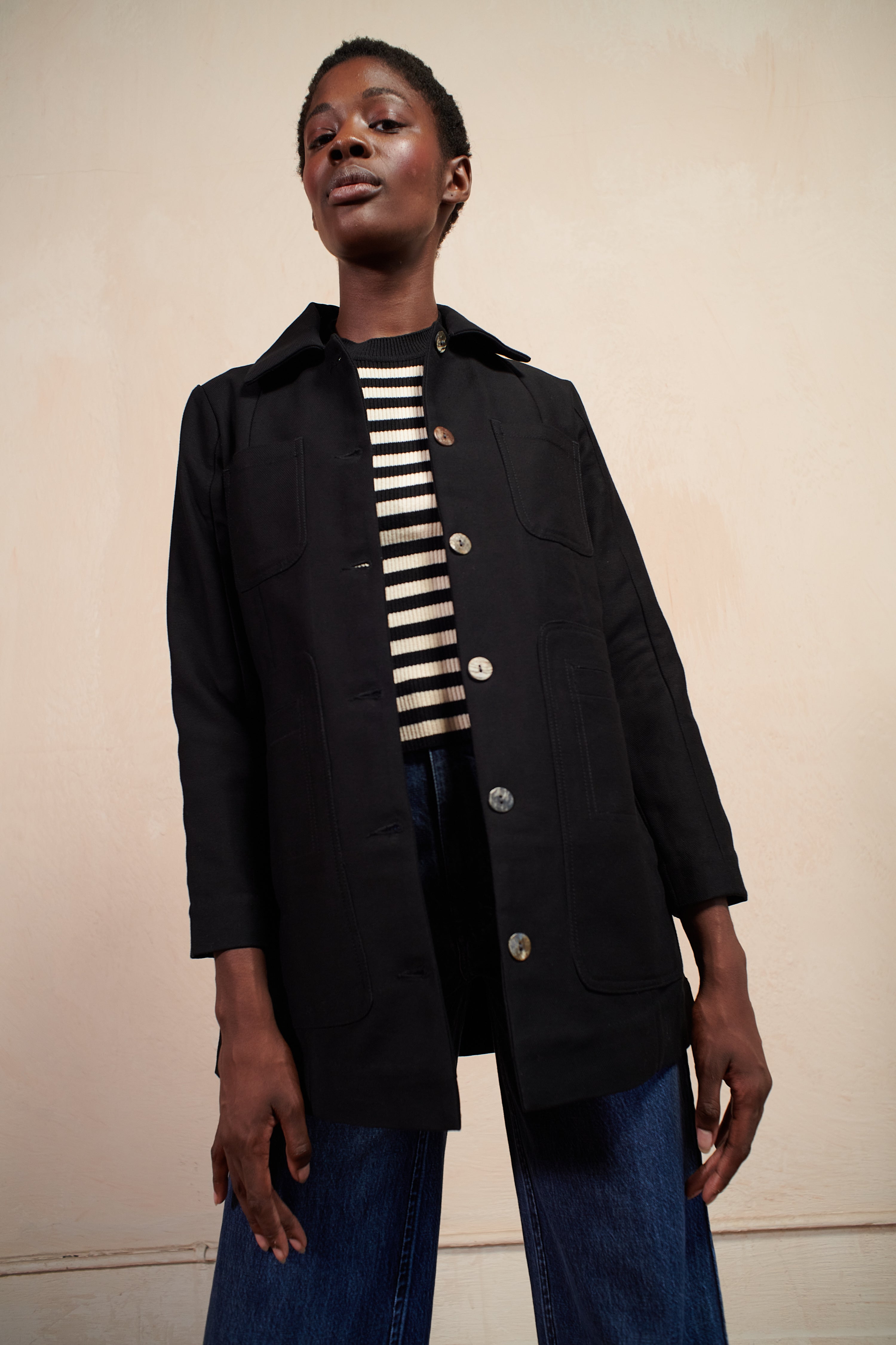 SHORT CONRAD CAR COAT | noir | organic